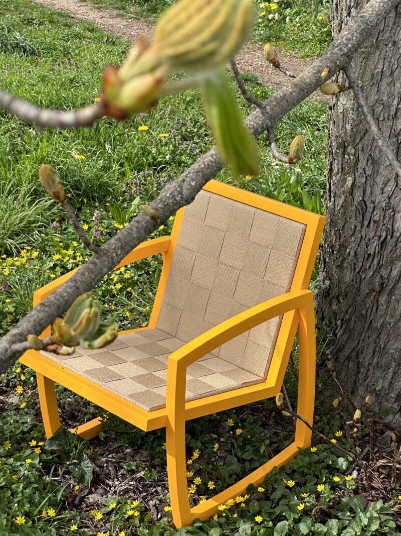 Live Slowly - Chaise à bascule en hêtre jaune – Image 5