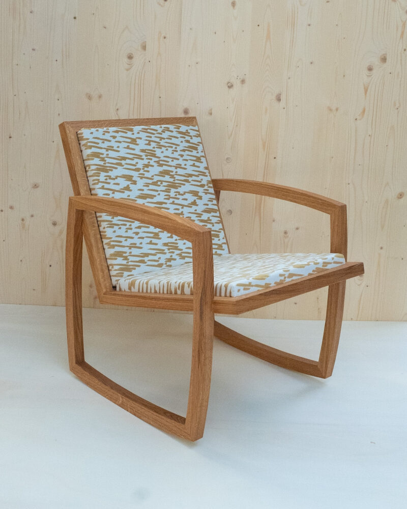 Live Slowly – Chaise à bascule en chêne – Nathalie Chapuis Design